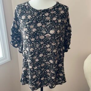 𝅺maurice's Floral Top